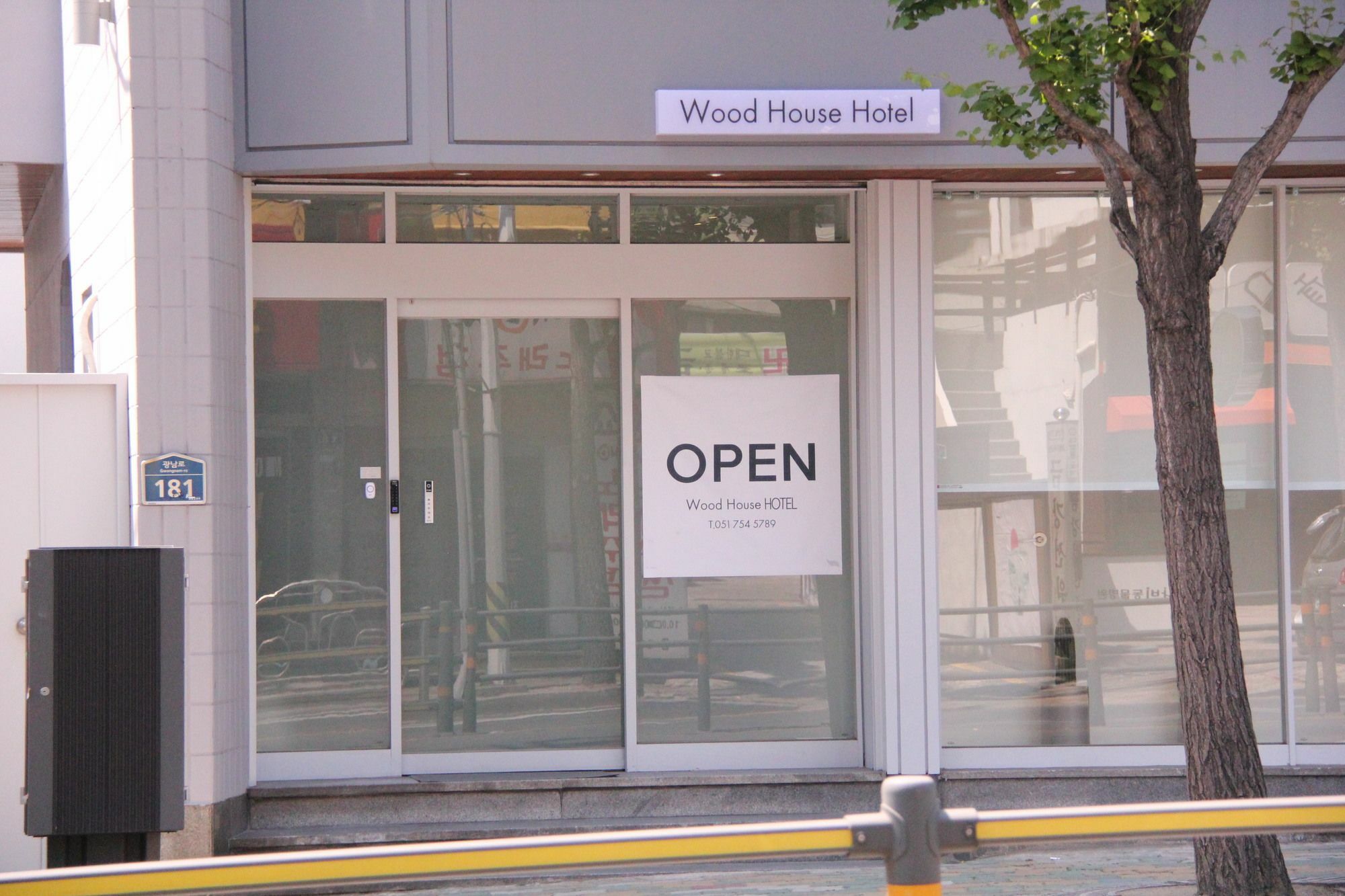 Wood House Hotel Busan Exterior foto